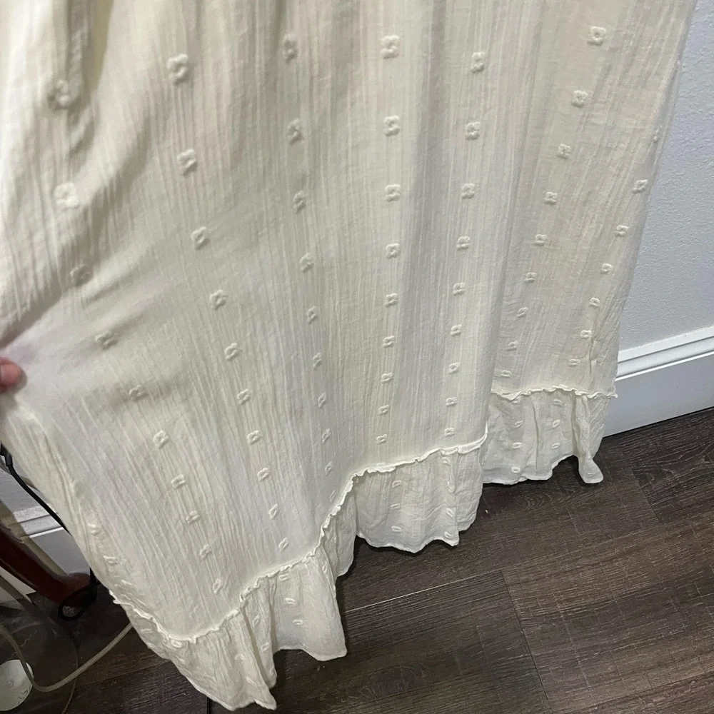 LOVE STITCH IVORY CREAM EMBROIDERED FLUTTER SLEEVE MAXI DRESS SIZE SMALL - Picture 11 of 16